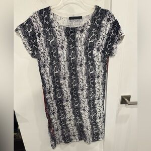 Raffi Black and White Snake Print Short Sleeve Mini Dress